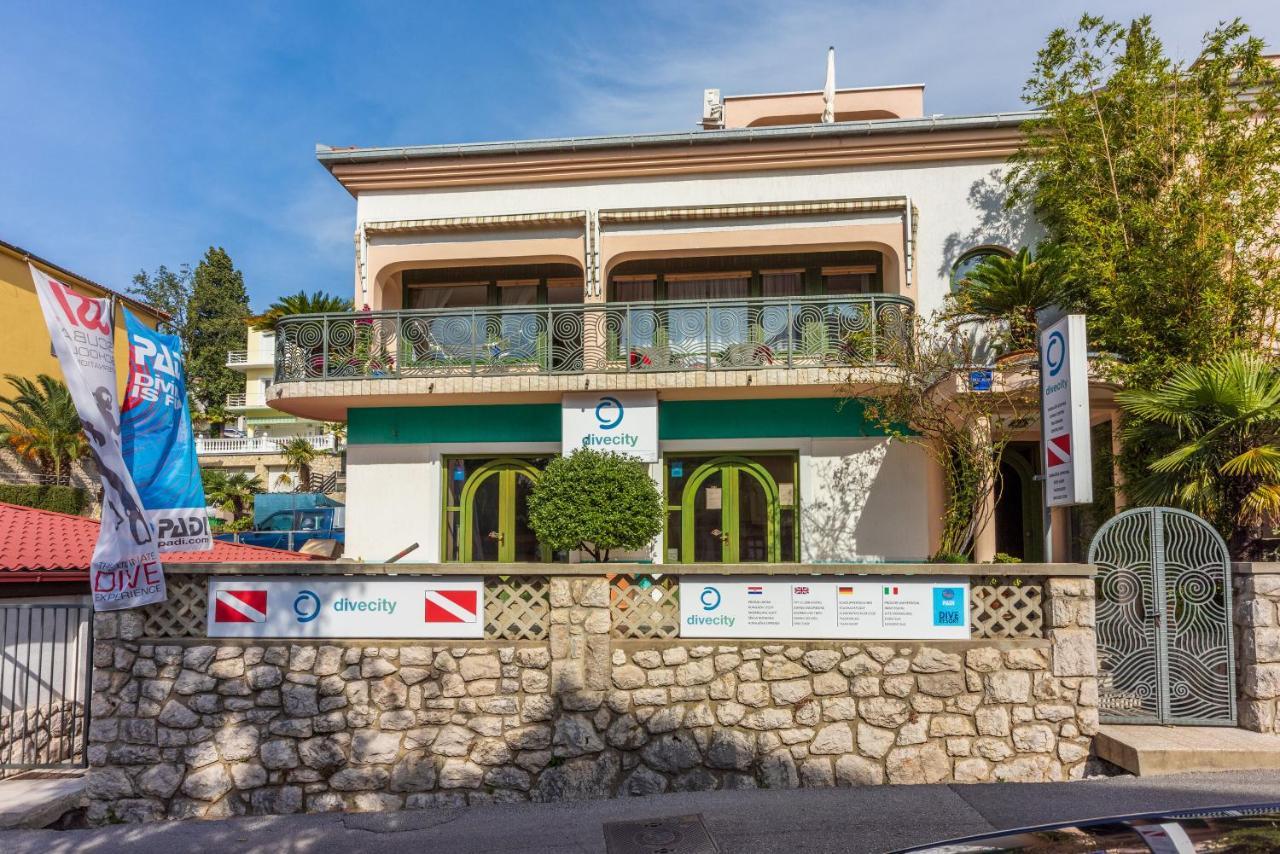 Apartment Riky Crikvenica Eksteriør billede
